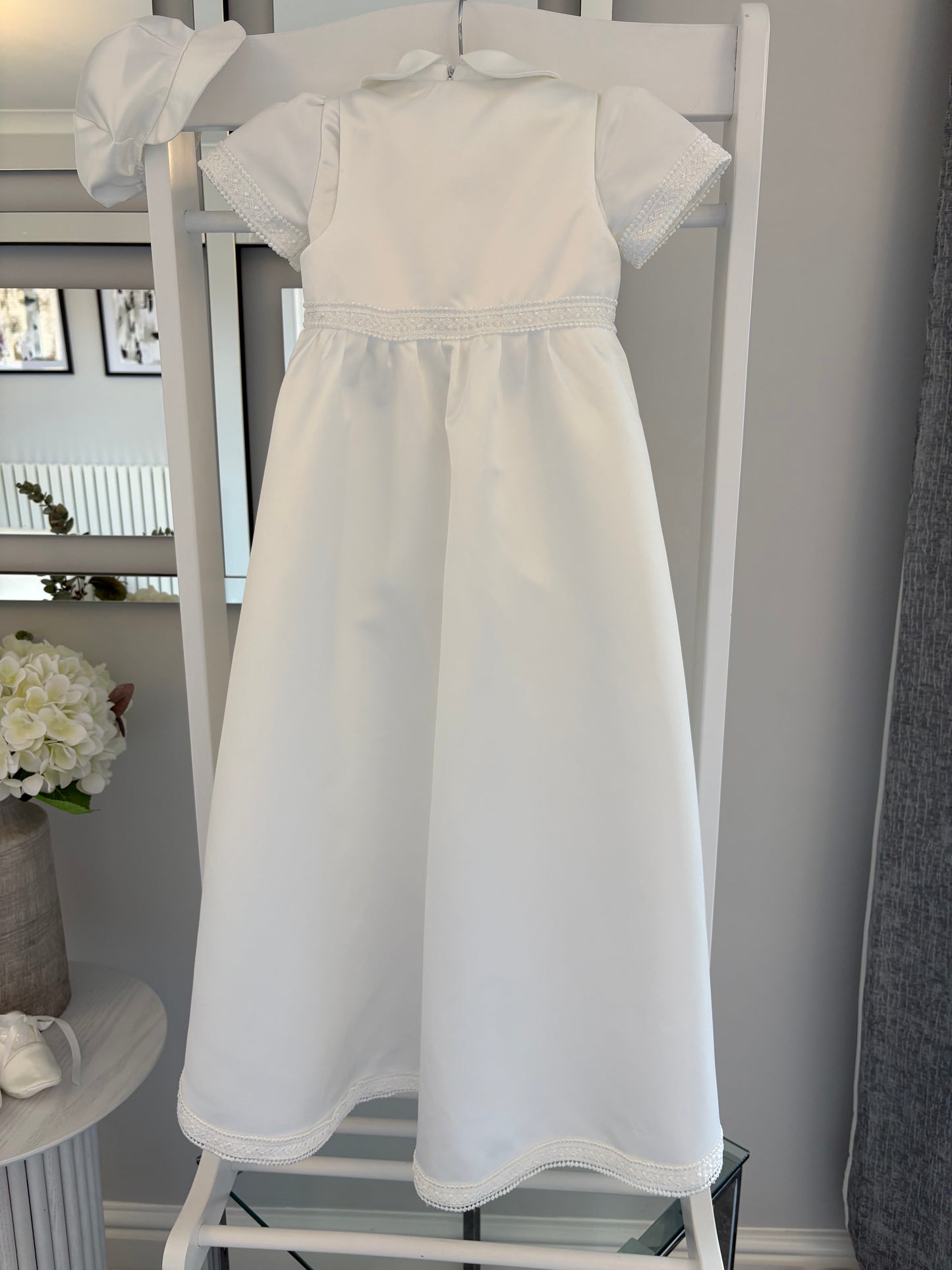 Jaxon - PREMIUM COLLECTION Boys Traditional Ivory 4 Piece Christening Gown - Boys Short Sleeve Romper with Pearl & Bow Detail, Full Length Sleeveless Coat, Hat & Shoes