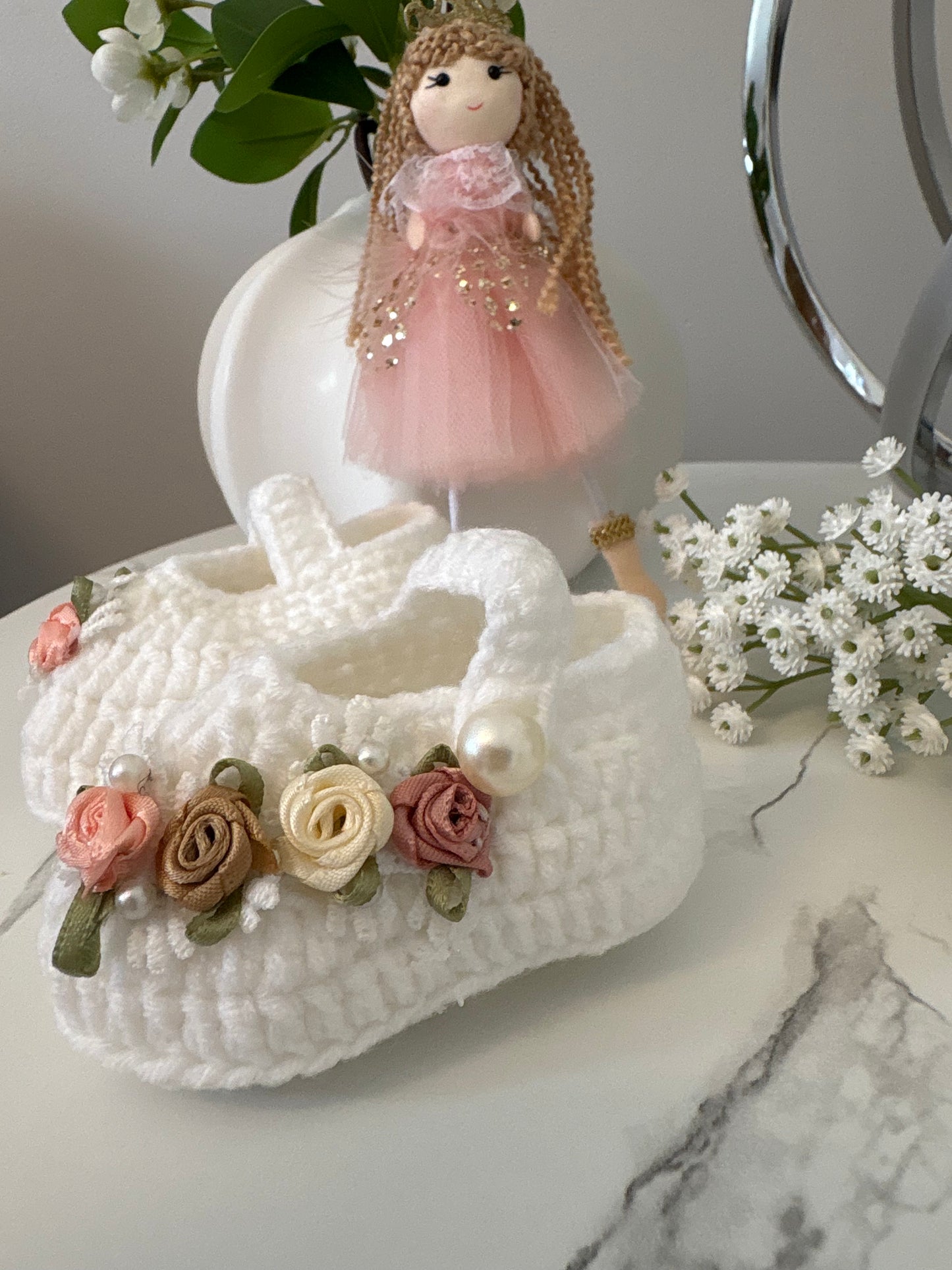 * NEW * Baby Crochet Shoes