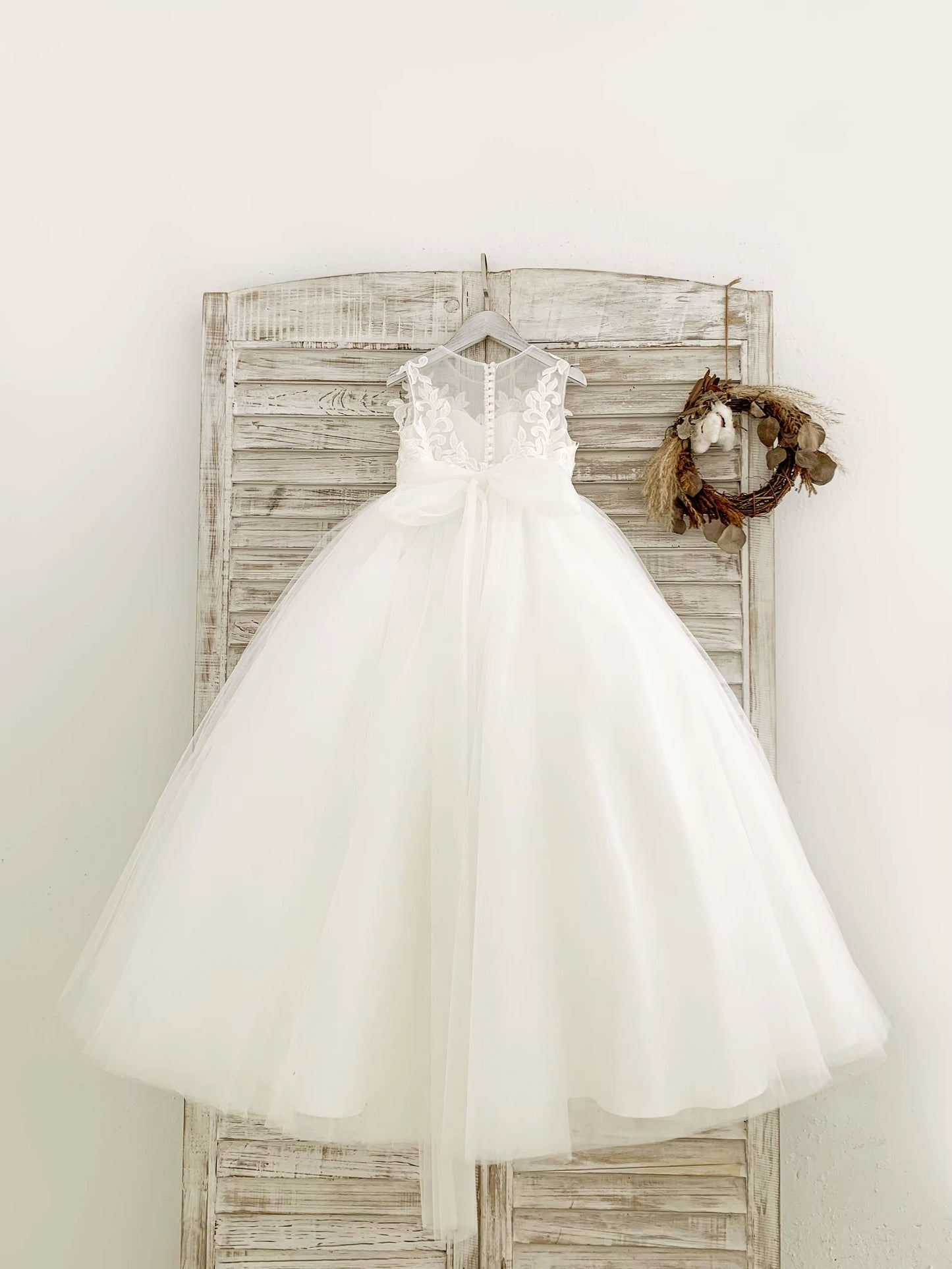 Tiffany Flower Girl/Holy Communion Dress - Elegant Lace & Tulle