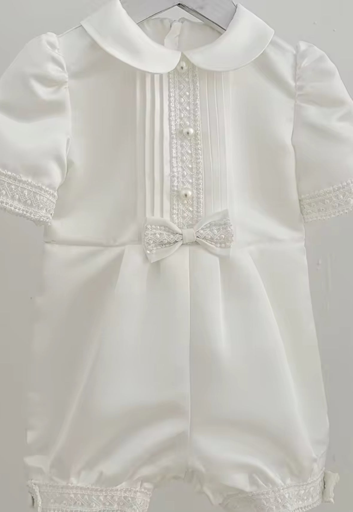 Jaxon - PREMIUM COLLECTION Boys Traditional Ivory 4 Piece Christening Gown - Boys Short Sleeve Romper with Pearl & Bow Detail, Full Length Sleeveless Coat, Hat & Shoes